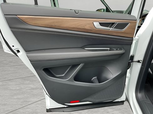 New 2026 Volkswagen Atlas SE image 24