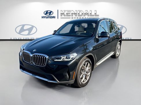 Used 2024 BMW X3 sDrive30i w/ Convenience Package w/ZPA image 3