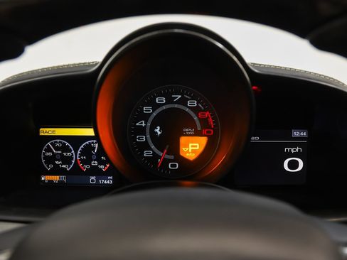 Used 2010 Ferrari 458 Italia Coupe RWD image 53