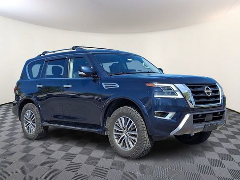 Used 2023 Nissan Armada SL w/ Captain's Chairs Package AWD/4WD image 1