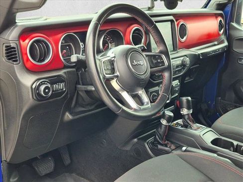 Used 2018 Jeep Wrangler Unlimited Rubicon AWD/4WD image 10