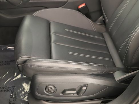 Used 2023 Audi A4 2.0T Premium Plus w/ Premium Plus Package image 25