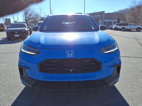 Certified 2026 Honda HR-V Sport image 9