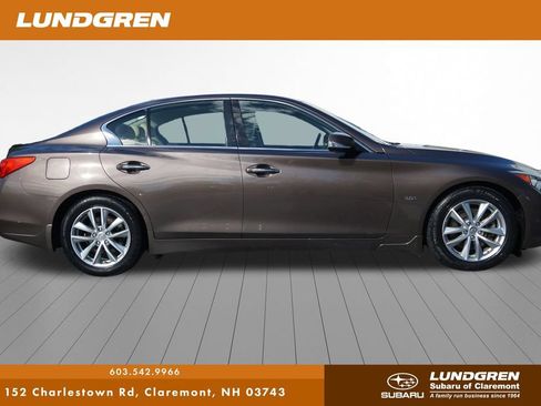 Used 2017 INFINITI Q50 3.0t Premium w/ 3.0T Premium Plus Package AWD/4WD image 2