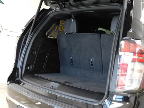 Used 2023 Chevrolet Tahoe LT w/ Luxury Package AWD/4WD image 78
