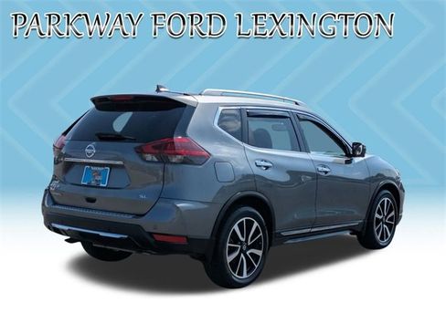 Used 2019 Nissan Rogue SL w/ Premium Package image 5