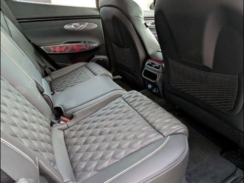 Used 2025 Genesis GV70 3.5T Sport w/ Sport Advanced Package AWD/4WD image 20