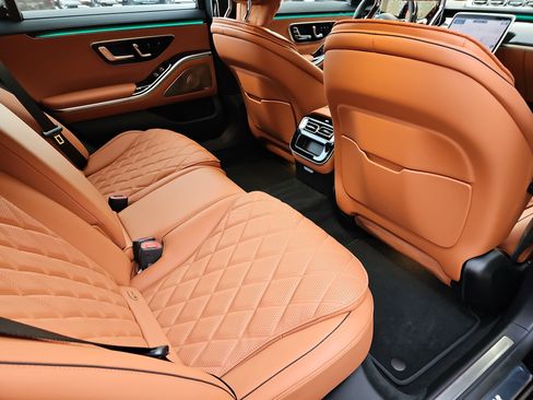 New 2026 Mercedes-Benz S 580 4MATIC Sedan image 11