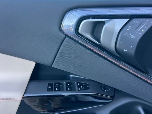 Used 2026 BMW X3 xDrive30 w/ Premium Package image 13