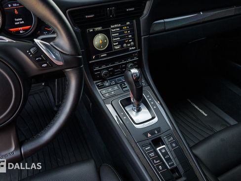 Used 2015 Porsche 911 Turbo S AWD/4WD image 30