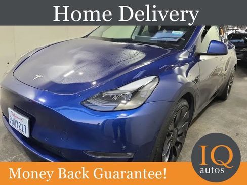Used 2022 Tesla Model Y Performance AWD/4WD image 1