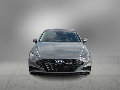 Used 2021 Hyundai Sonata Limited w/ Preferred Accessory Package image 3
