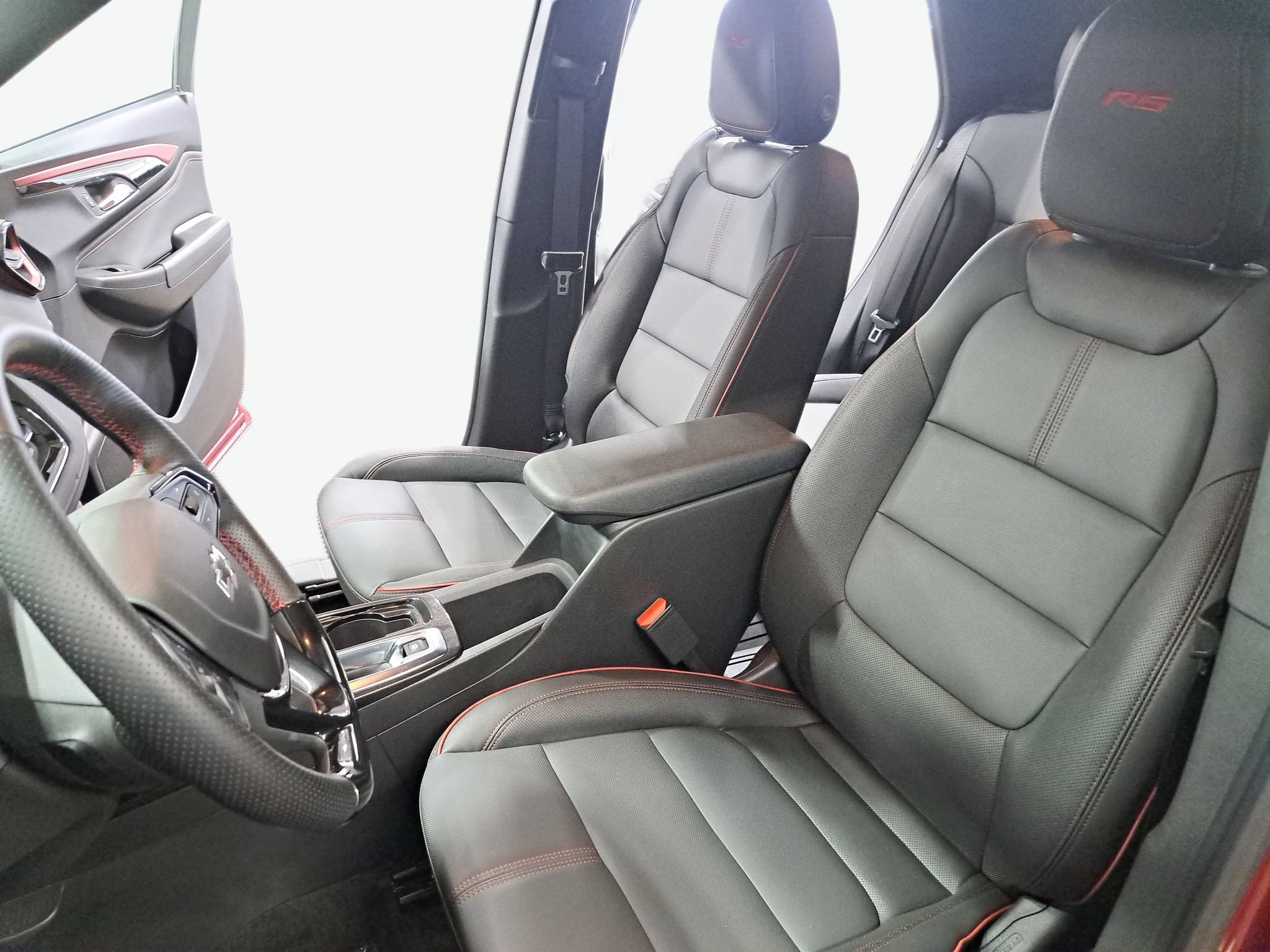 Used 2025 Chevrolet TrailBlazer RS w/ Convenience Package AWD/4WD image 16