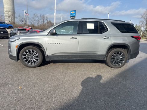 Used 2023 Chevrolet Traverse RS w/ LPO, Floor Liner Package image 7