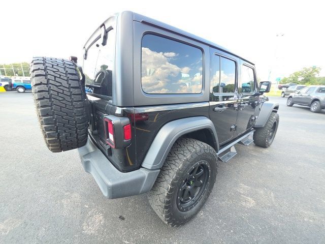 Used 2018 Jeep Wrangler Unlimited Sport S AWD/4WD image 6