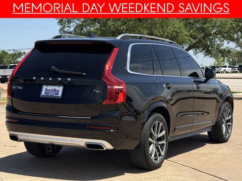 Used 2019 Volvo XC90 T6 Momentum w/ Advanced Package AWD/4WD image 4