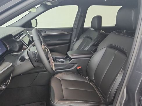 New 2025 Jeep Grand Cherokee L Limited image 19