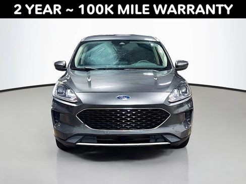 Used 2020 Ford Escape SE FWD image 2