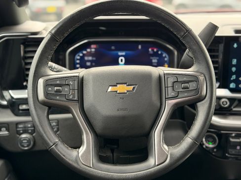 Certified 2025 Chevrolet Silverado 3500 High Country w/ Technology Package image 8