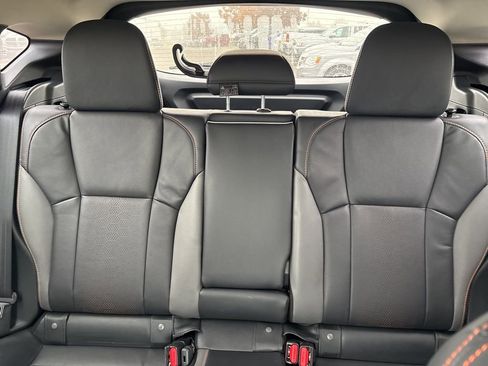 Used 2024 Subaru Crosstrek 2.5i Limited image 33