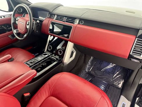 Certified 2022 Land Rover Range Rover Autobiography AWD/4WD image 31