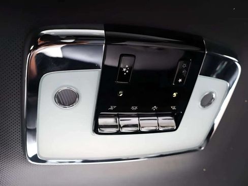 Certified 2022 Rolls-Royce Ghost AWD/4WD image 12