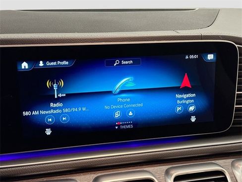 Used 2021 Mercedes-Benz GLS 450 4MATIC image 15