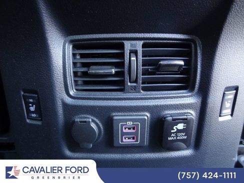 Used 2023 Nissan Titan Platinum Reserve w/ Moonroof Package AWD/4WD image 16