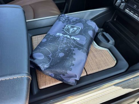 Used 2022 RAM 3500 Limited image 33