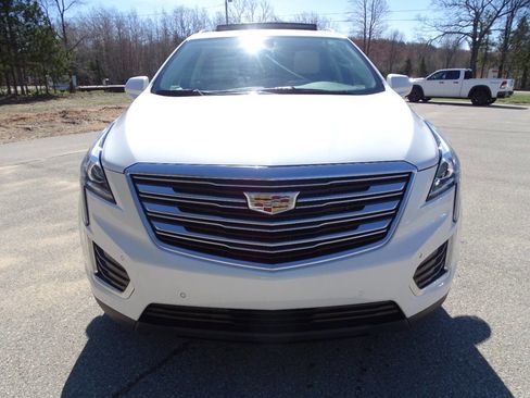 Used 2017 Cadillac XT5 Luxury image 5