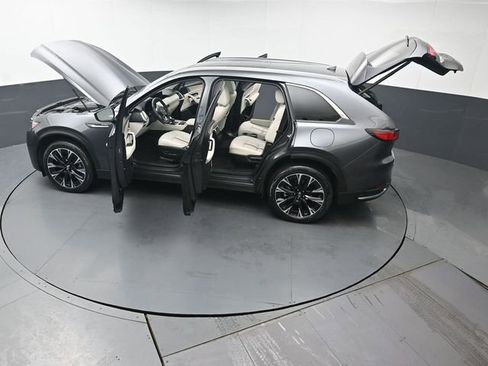 Certified 2024 MAZDA CX-90 Plug-In Hybrid w/ Premium Plus AWD/4WD image 48
