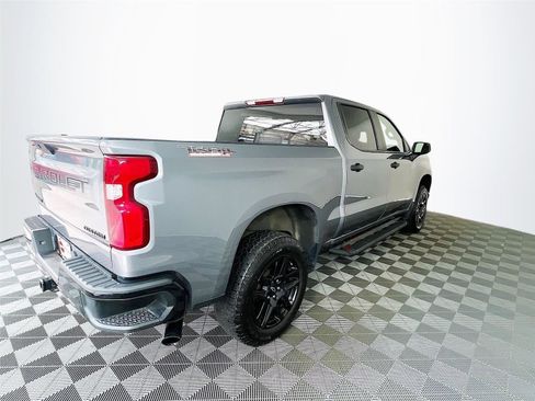 Used 2022 Chevrolet Silverado 1500 Custom Trail Boss w/ Safety Confidence Package AWD/4WD image 9