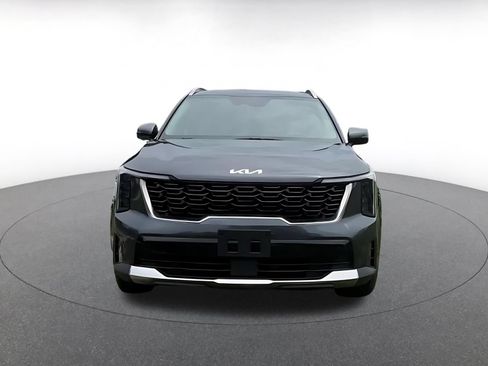 Used 2024 Kia Sorento S FWD image 3