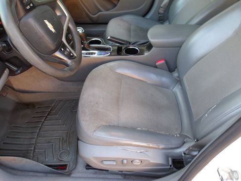 Used 2015 Chevrolet Malibu LT FWD image 7