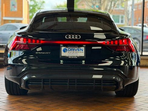 Used 2023 Audi e-tron GT Prestige AWD/4WD image 8
