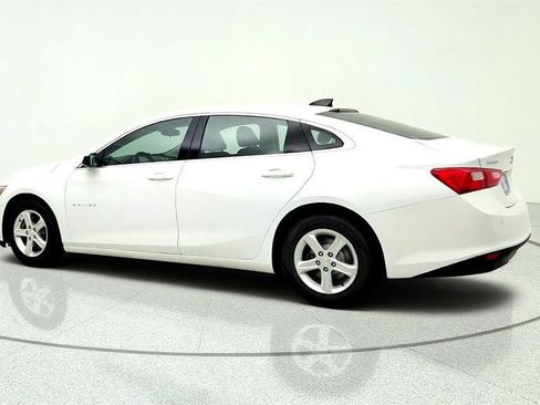 Used 2021 Chevrolet Malibu LS w/ Driver Confidence Package II FWD image 7