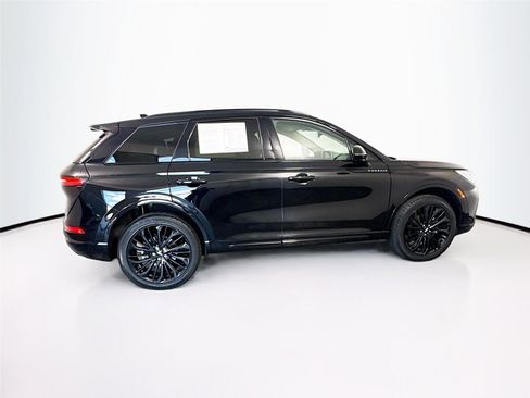 Used 2025 Lincoln Corsair Reserve w/ Jet Appearance Package AWD/4WD image 33