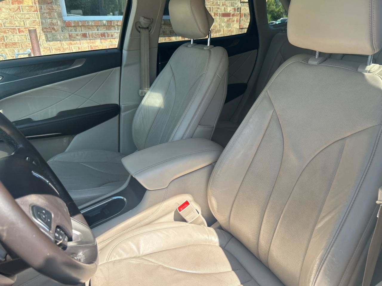 Used 2018 Lincoln MKC Reserve FWD image 20