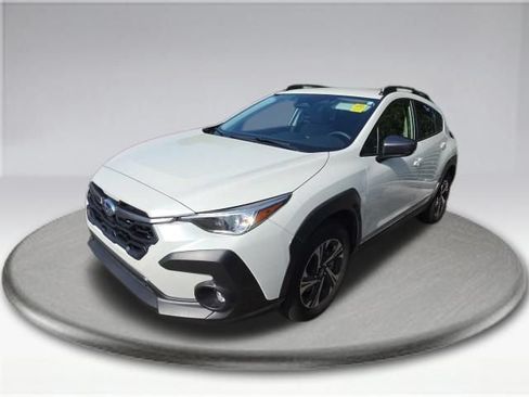 Used 2025 Subaru Crosstrek 2.5i Premium AWD/4WD image 14