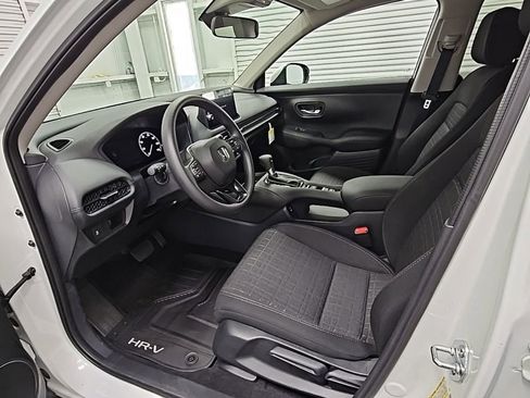 New 2026 Honda HR-V LX image 10