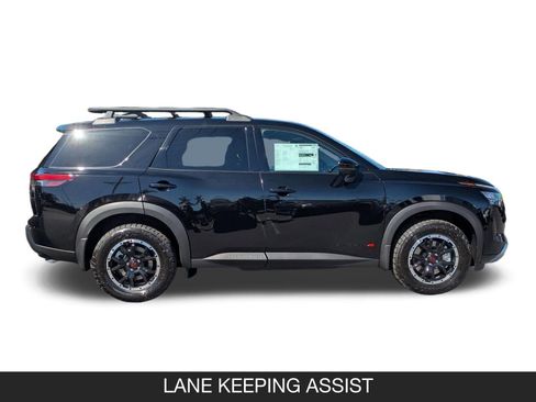 New 2026 Nissan Pathfinder Rock Creek AWD/4WD image 6