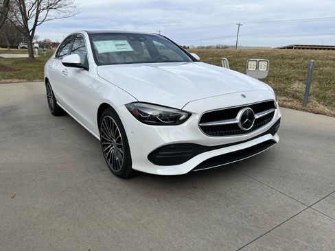 New 2026 Mercedes-Benz C 300 Sedan image 2