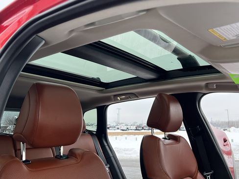 Used 2023 MAZDA CX-50 AWD 2.5 Turbo image 31