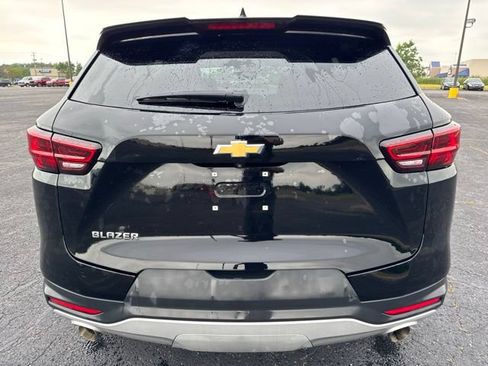 Used 2024 Chevrolet Blazer LT FWD image 5