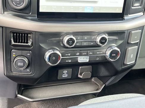 Used 2024 Ford F150 XLT image 30