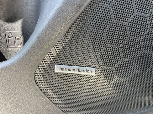 Used 2019 Subaru Outback 2.5i Touring w/ Popular Package #3A image 20