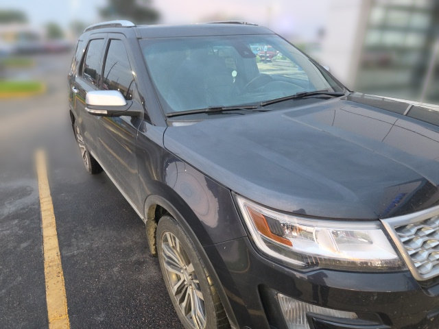 Used 2017 Ford Explorer Platinum AWD/4WD image 39