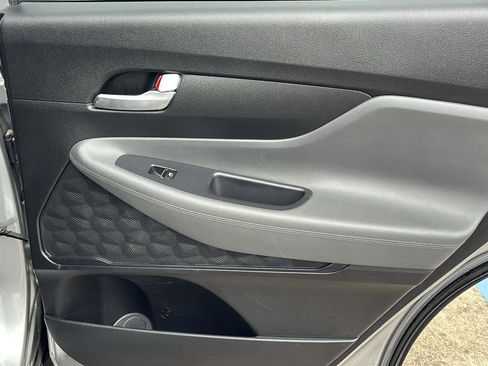 Used 2023 Hyundai Santa Fe SEL image 20