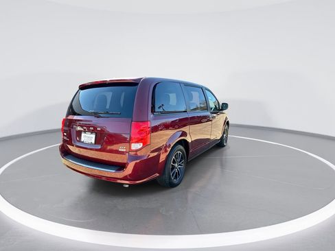Used 2019 Dodge Grand Caravan GT image 8