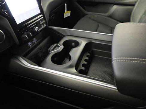 Used 2026 RAM 1500 Big Horn AWD/4WD image 30